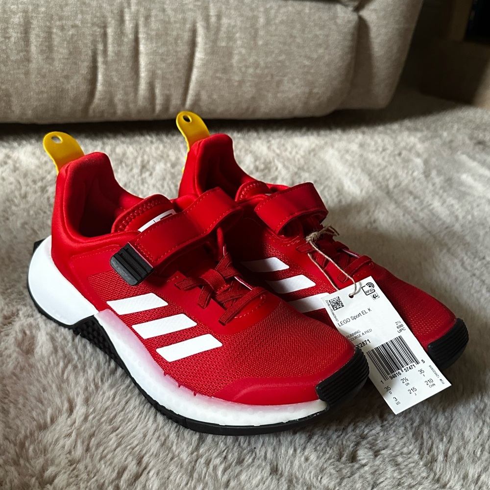 LEGO Sport EL K - Adidas Boys Size 3